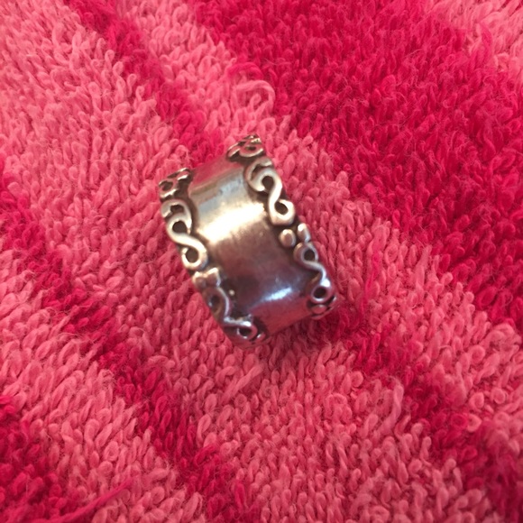 Sterling Silver Infinity Band Ring Thick 8 - Picture 4 of 6